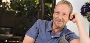 De tú a tú tendrá capítulo especial con importantes actores españoles: se emitirá este domingo