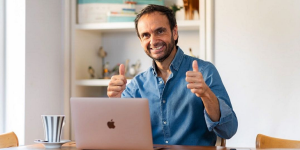 Rodrigo Sepúlveda es homenajeado con hilarante cumbia en su nombre