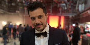 Simón Oliveros se la jugará con romántica imitación en The Covers: “Es un cantante de origen latino”