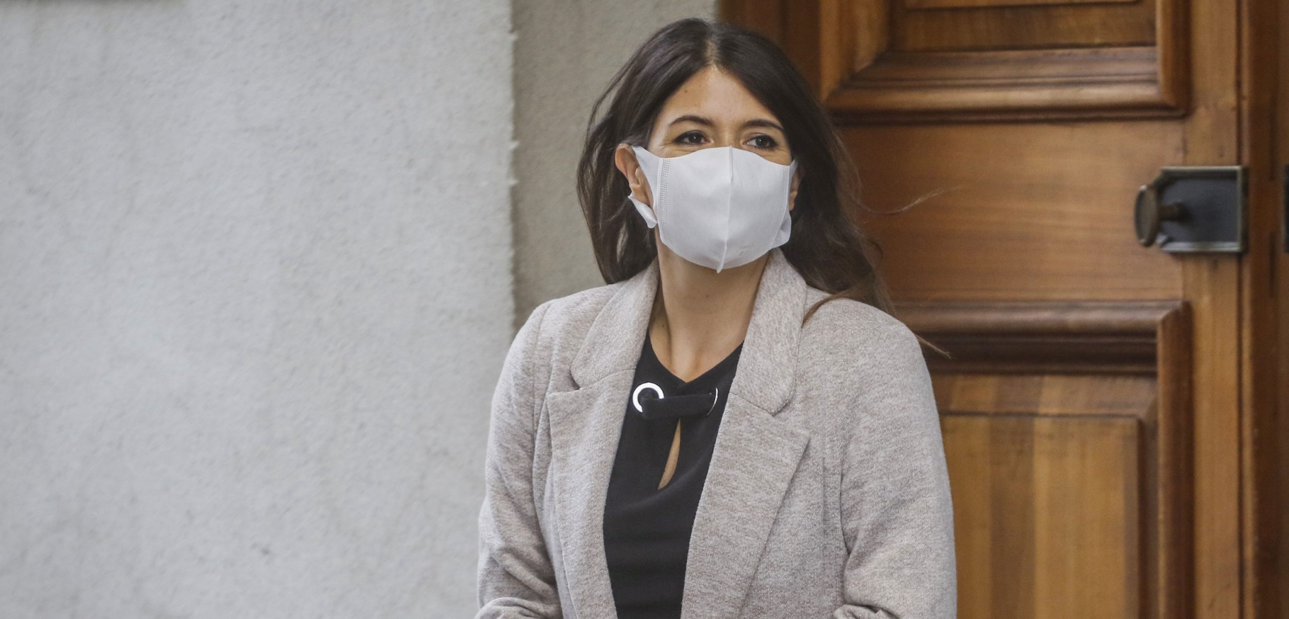 Contraloría iniciará sumario por 'anomalías' en compra de cámaras corporales