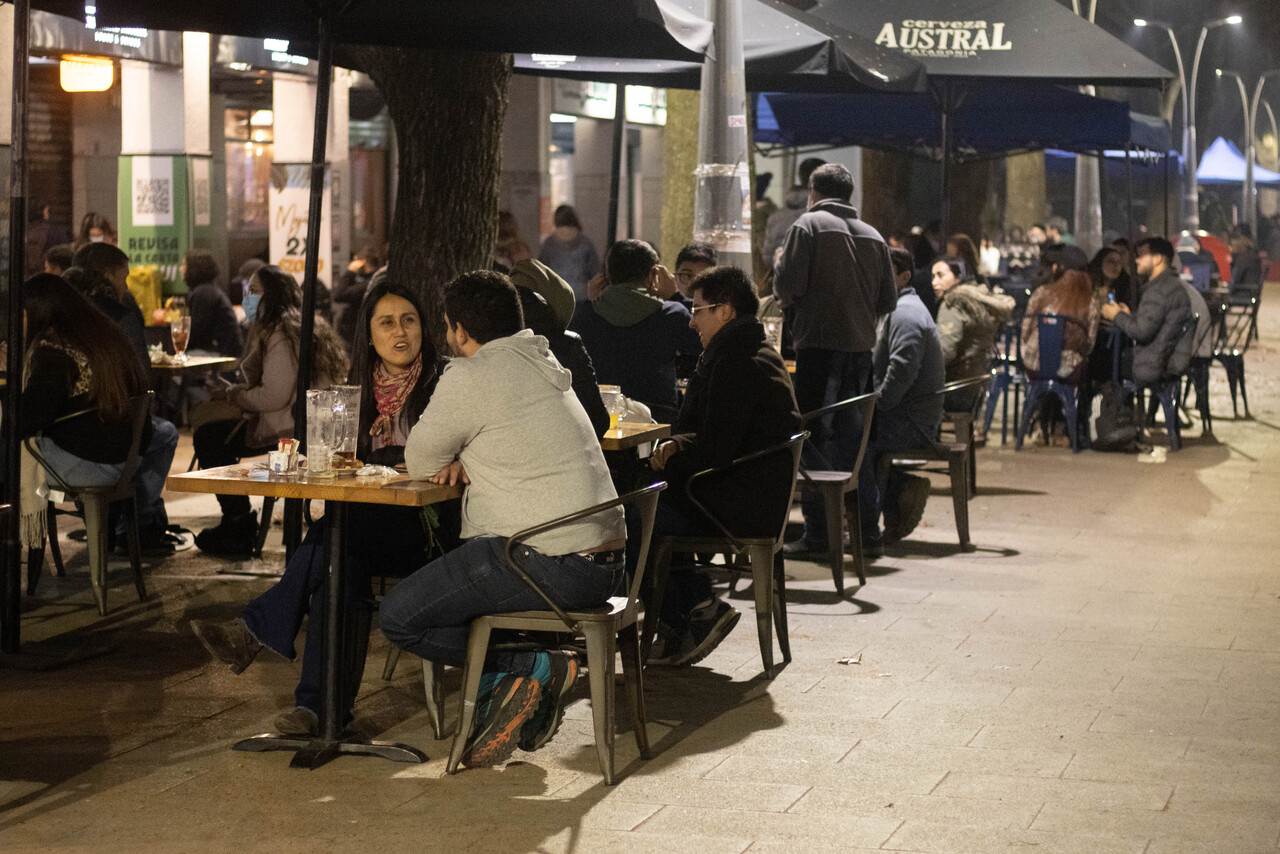 Dos regiones retrasarán su toque de queda a partir de este miércoles