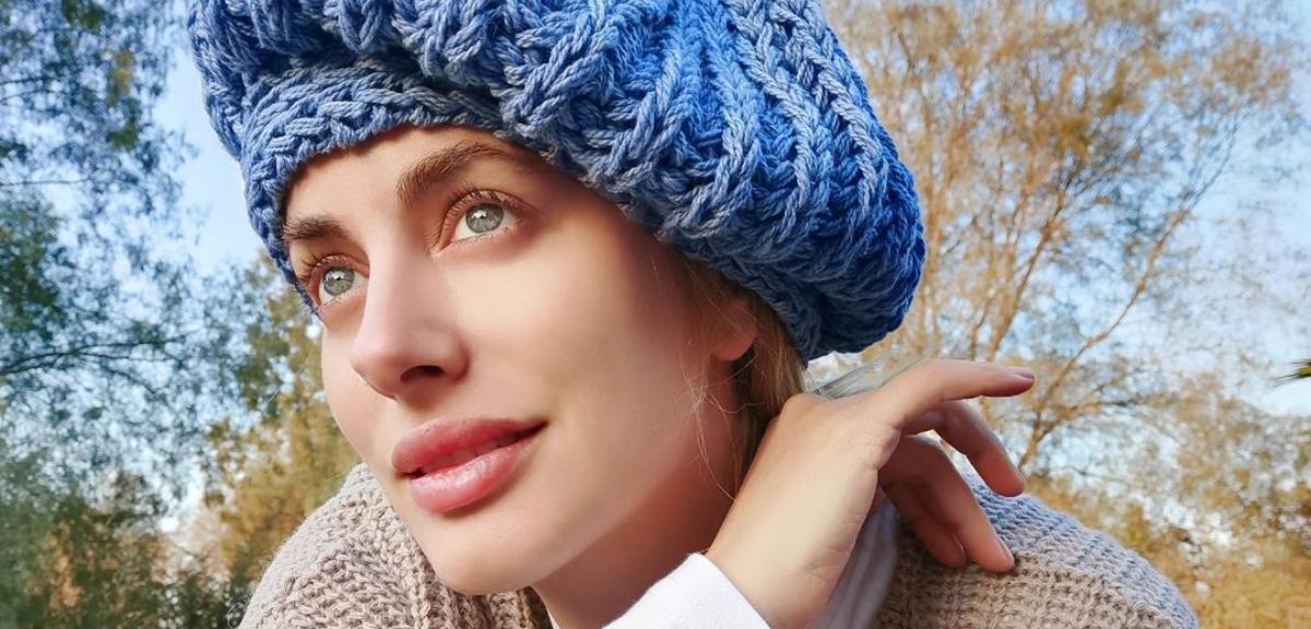 Cata Palacios confirmó con romántica postal relación amorosa con popular doctor de la TV