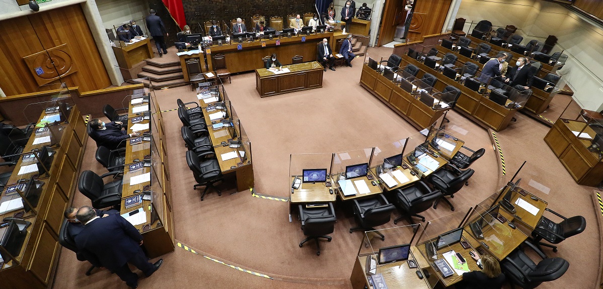Sala del Senado aprueba en general voto obligatorio