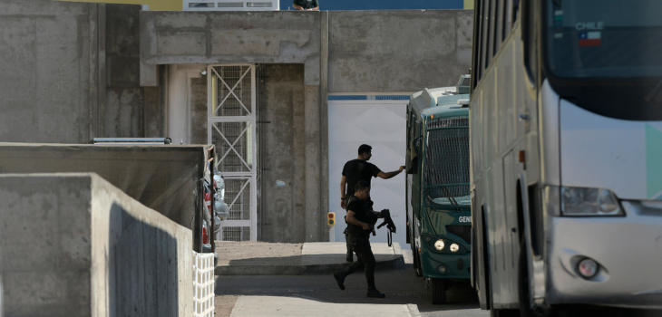 Gendarmería dio de baja a funcionario que “permitió la fuga” de femicida que secuestró y mató a expareja en La Granja