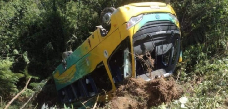 accidente mini bus Purranque