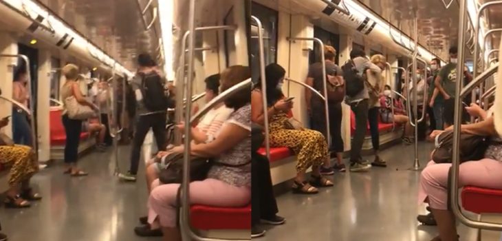 Mujer agredida por artista callejero en Metro de Santiago