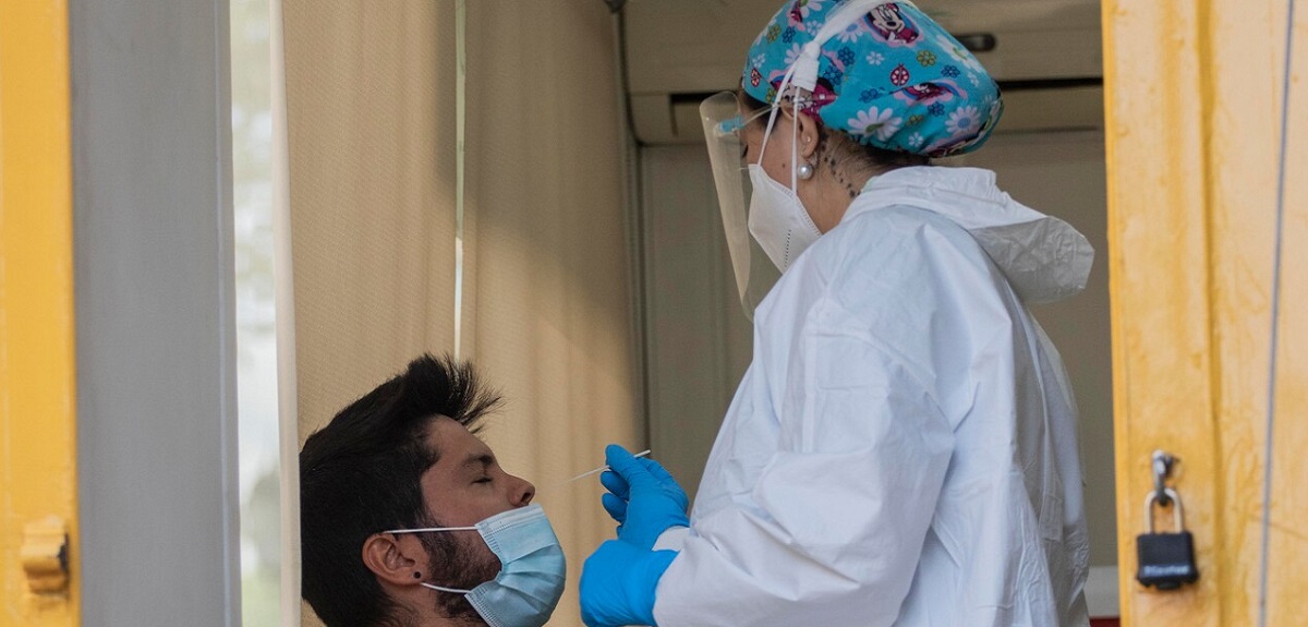 Ministerio de Salud informó más de 33 mil casos nuevos de COVID-19: positividad es de 26,71%