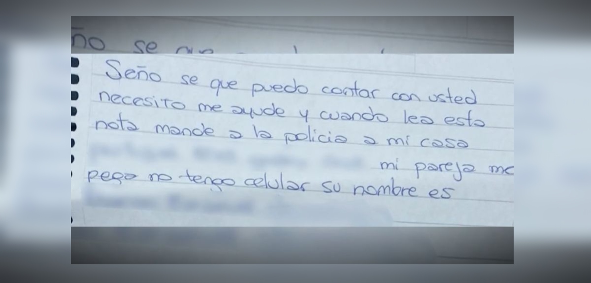 Usó el cuaderno de su hijo para pedirle ayuda a profesora: 