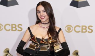 Olivia Rodrigo en los Grammy