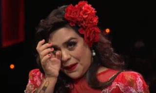 La emoción de Javiera Flores en The Covers 2: no pudo aguantar las lágrimas