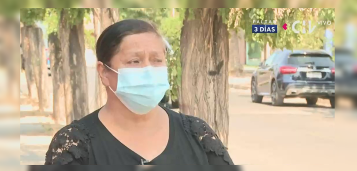 Mujer acusó que su hija la engañó para quitarle su casa: ahora no tiene dónde vivir