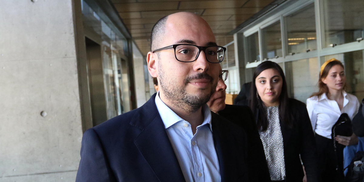 Defensa de Nicolás López rechazó falló que lo declaró culpable de dos abusos sexuales: “Confiamos en la justicia”