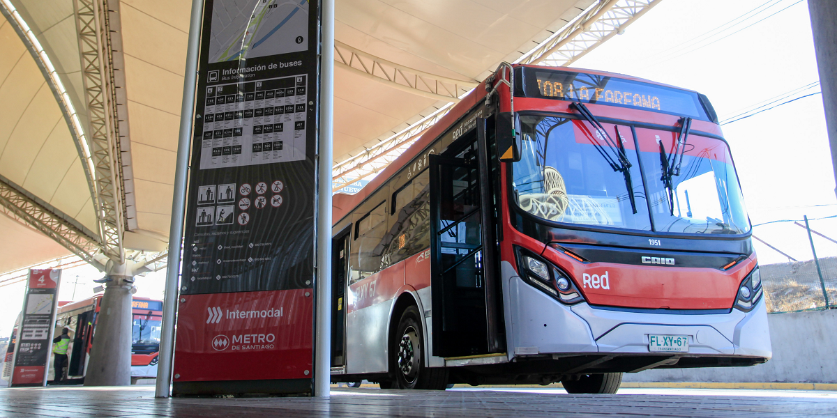 Gobierno anunció el congelamiento de los precios del transporte público en todo Chile