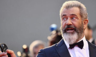 Reacción de Mel Gibson ante pregunta sobre polémica de Will Smith