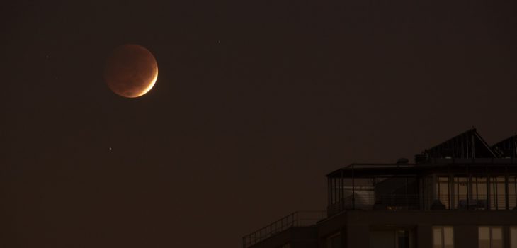Eclipse total de luna en Chile: hora y fecha