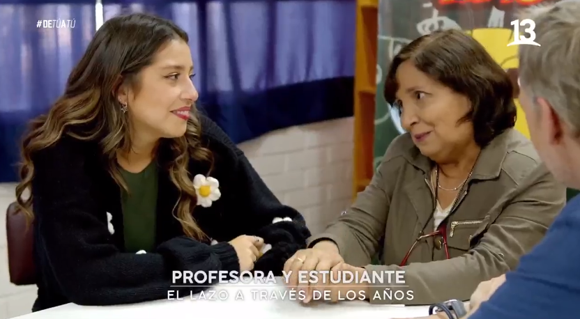 El gesto de María José Quintanilla con su profesora.