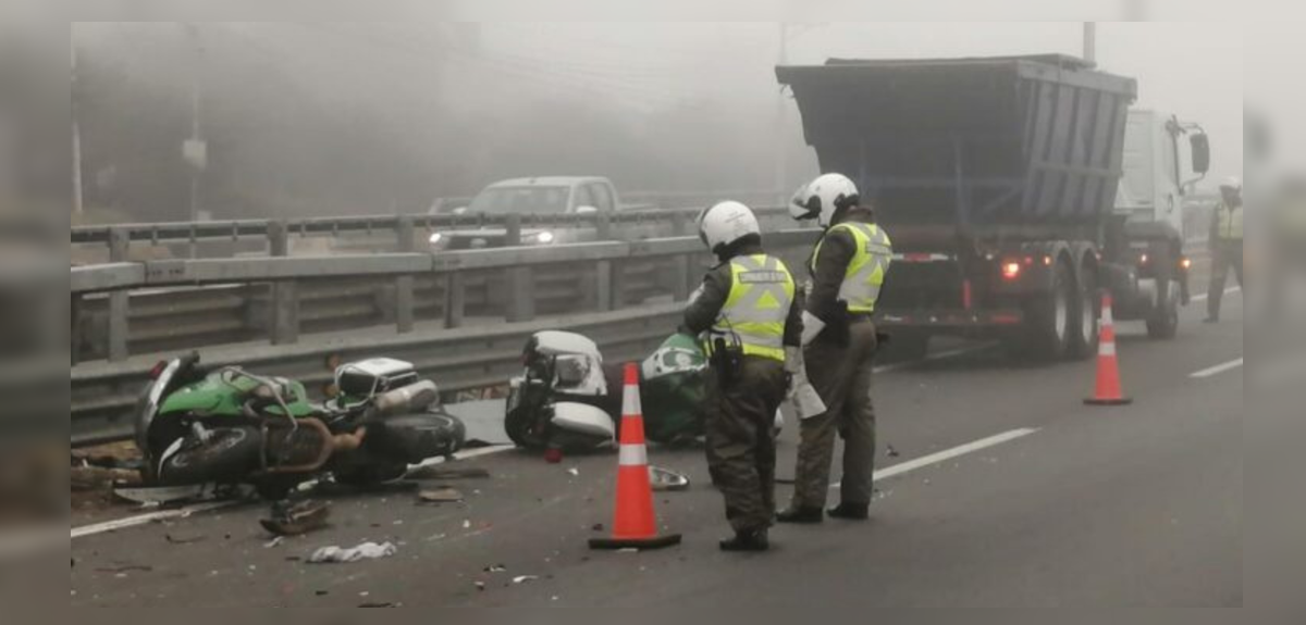 Chofer impactó a motos de Carabineros que protagonizaban procedimiento por grave accidente en Paine