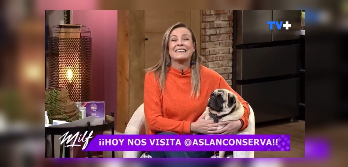 Claudia Conserva y su perro Aslan