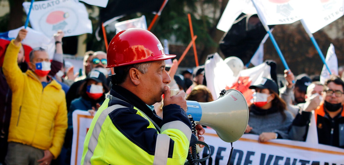 Ante Cierre De Ventanas: Trabajadores De Codelco Convocaron A Paro ...