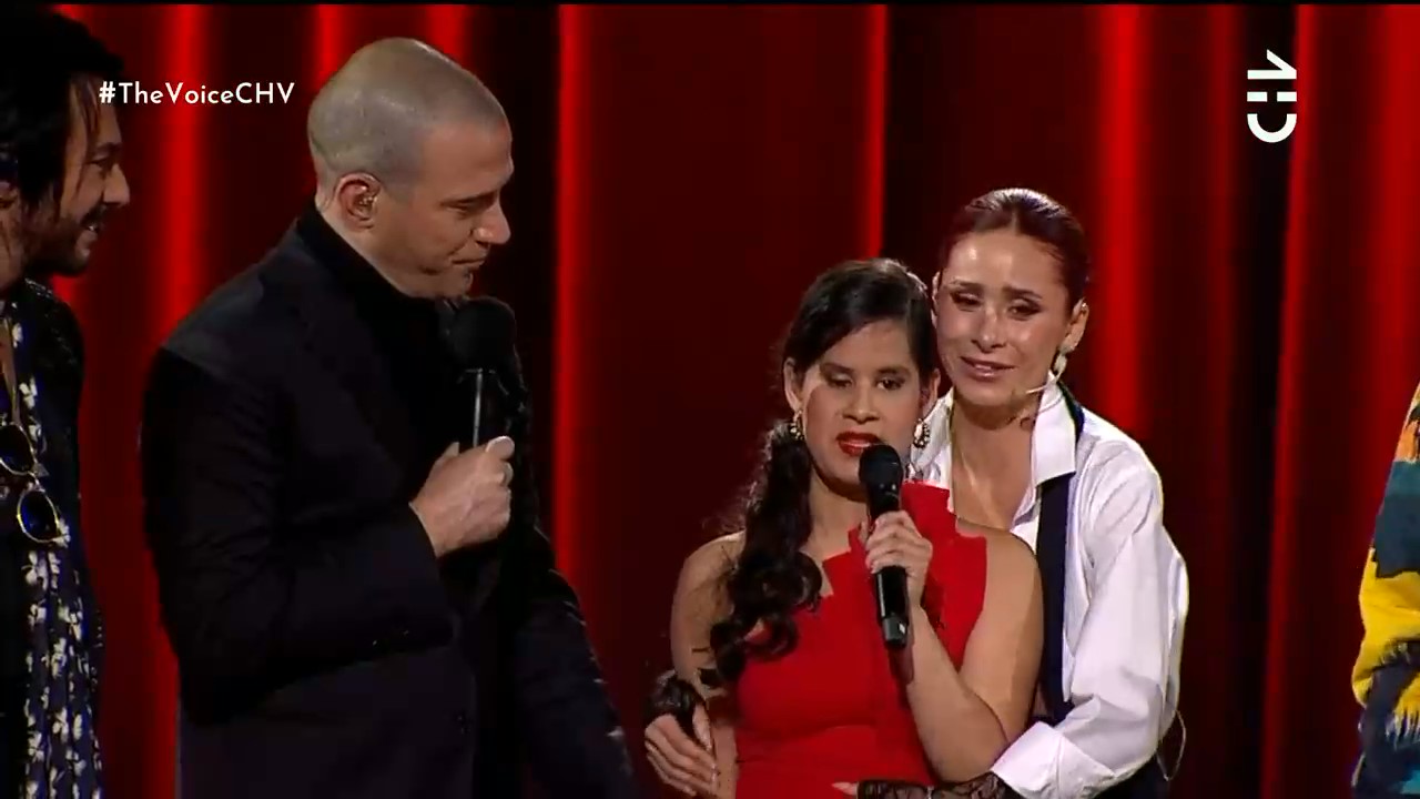 Intenso duelo en The Voice puso en aprietos a Yuri: gesto de Cami sacó aplausos en redes sociales