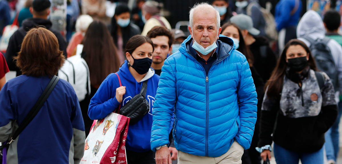Encuesta INE: la mitad de los trabajadores chilenos obtuvo ingresos iguales o menores a $457.690