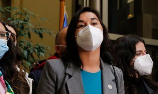 Rechazan acusación constitucional contra ministra Sichez