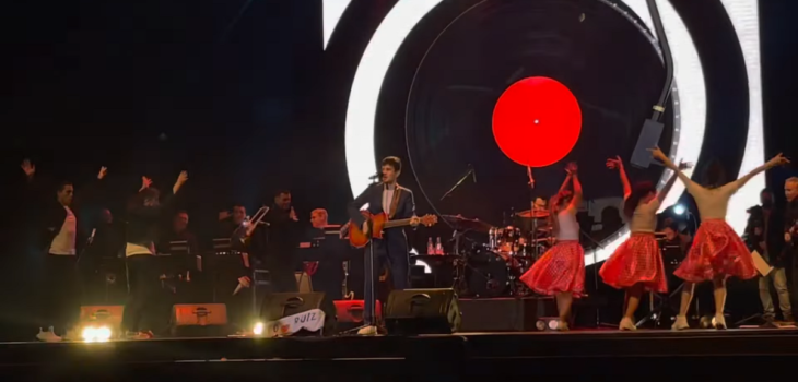 Nico Ruiz deslumbró en primer concierto tras The Voice: show incluyó banda en vivo y grupo de baile