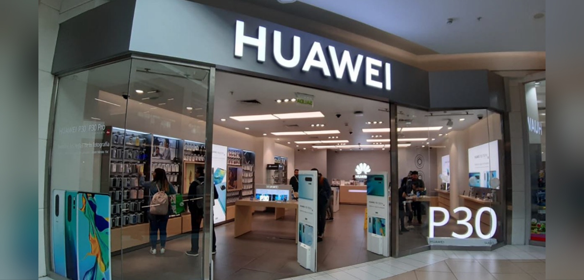 Huawei cierra tiendas en Chile