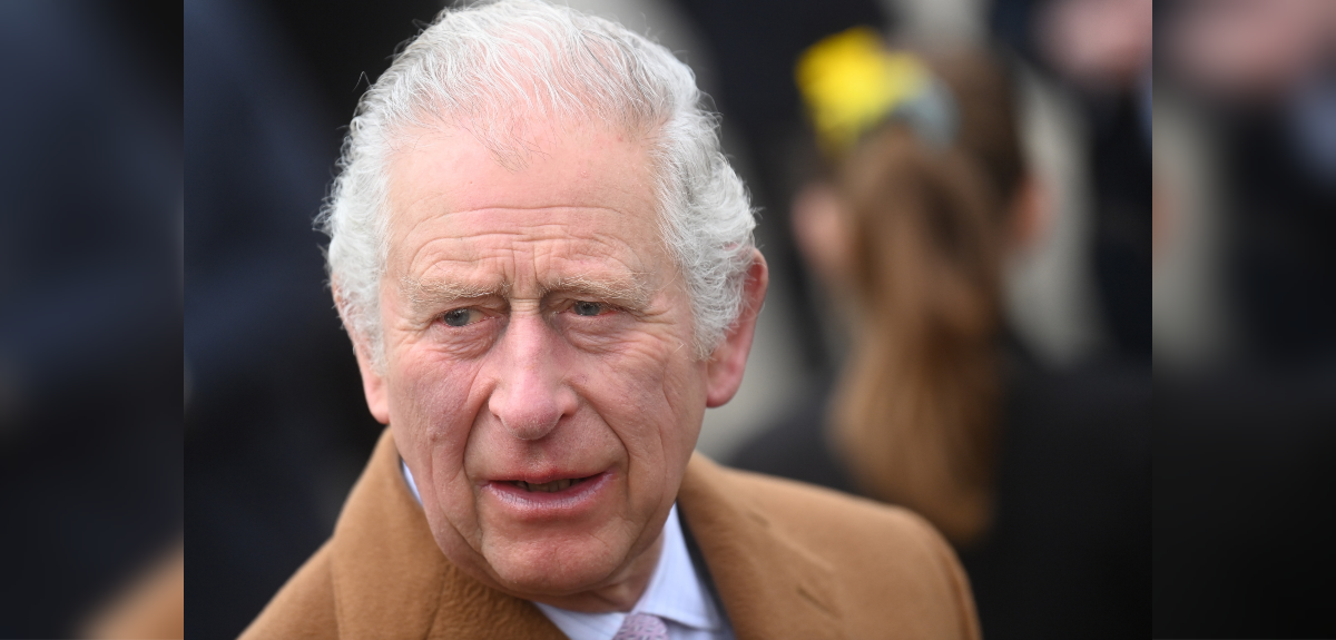 Carlos se convierte en nuevo rey a los 73 años.