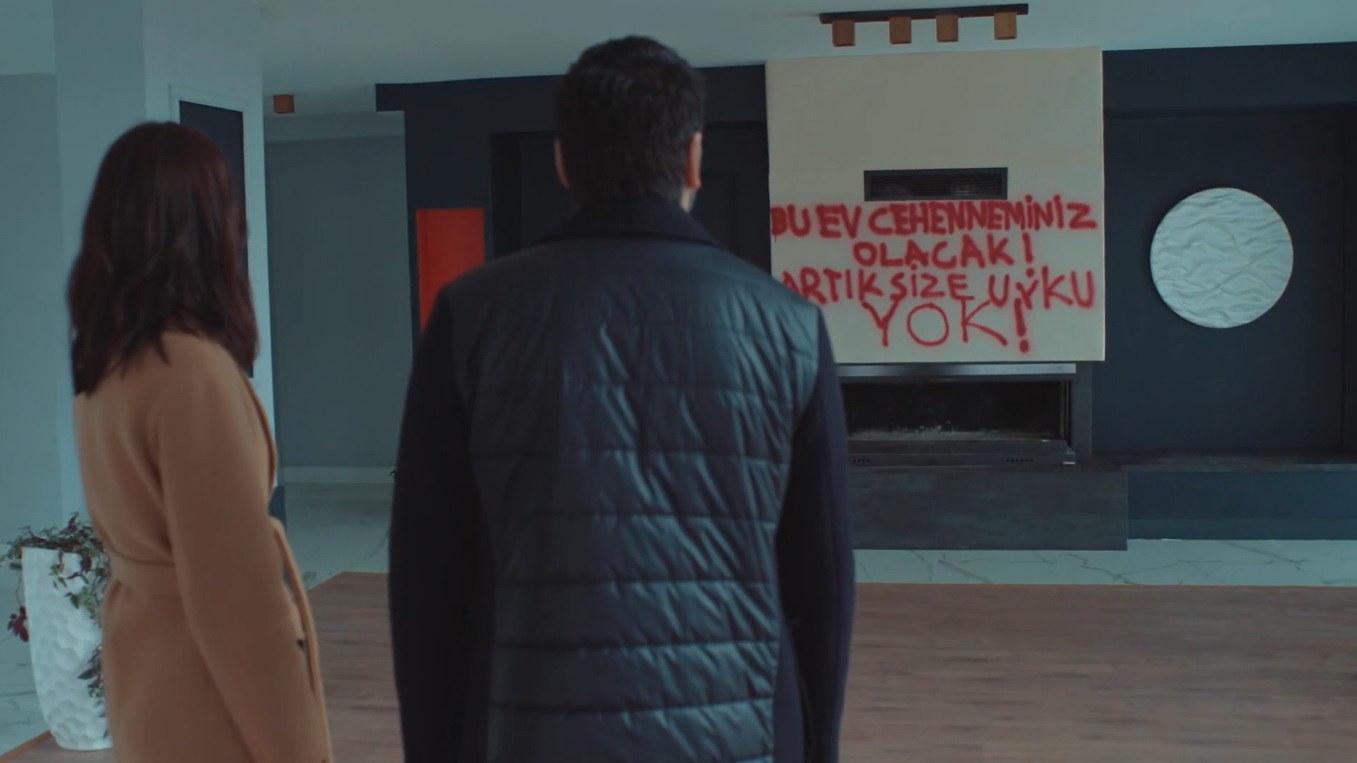 Asya actitud Volkan Traicionada