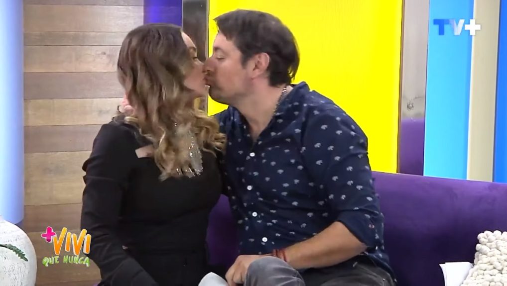 Daniela Nicolás beso Daniel Valenzuela