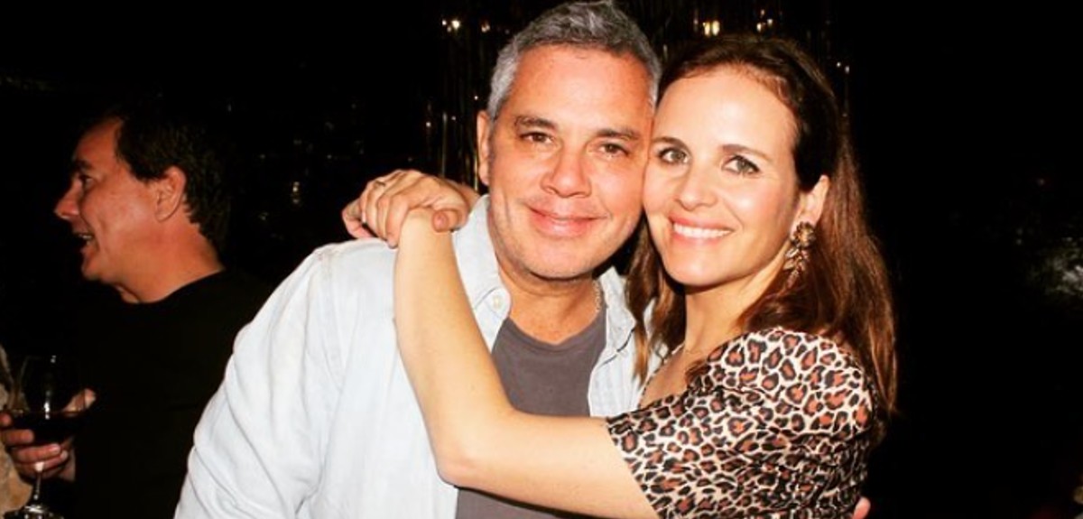 José Miguel Viñuela celebró el cumpleaños de su esposa en grande: “Como te lo mereces amor”