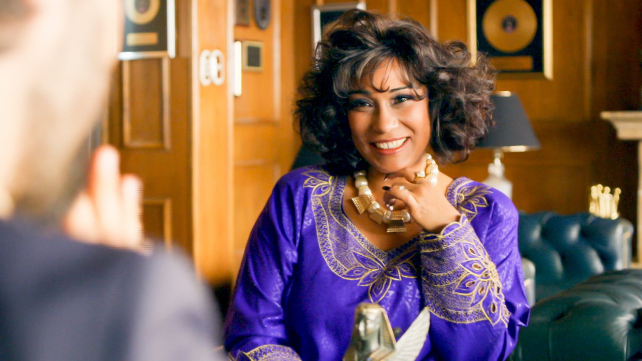 Escena de la serie Celia