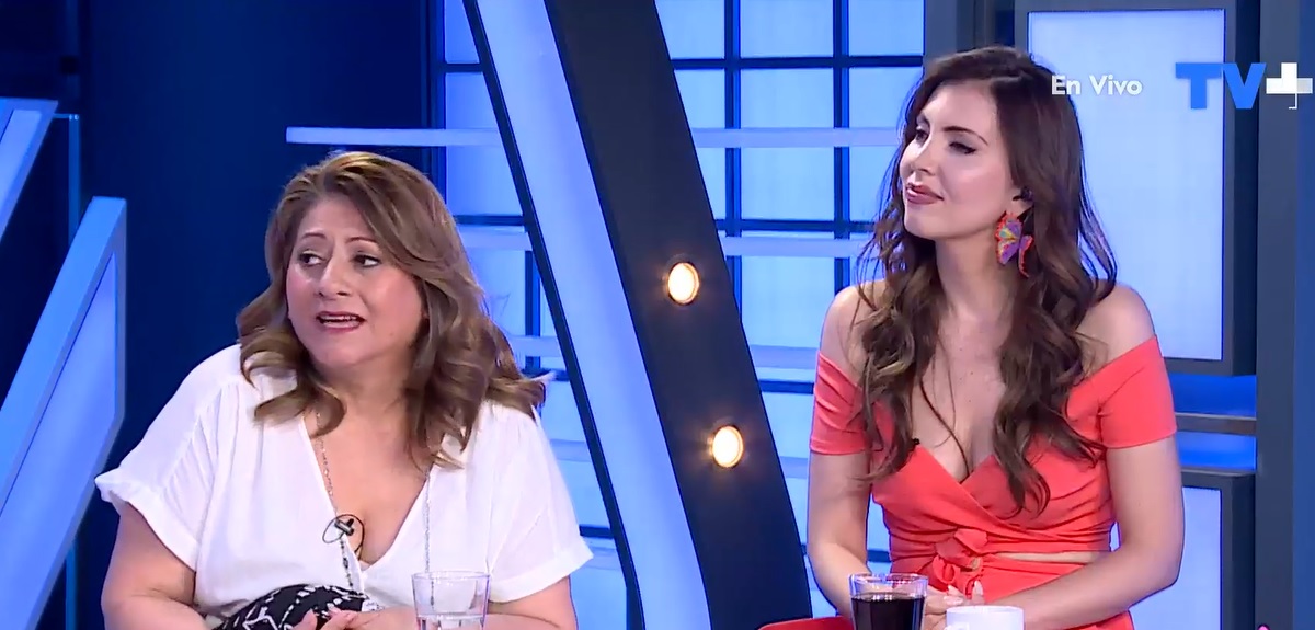 Natalia Cuevas en Sigueme y Te Sigo