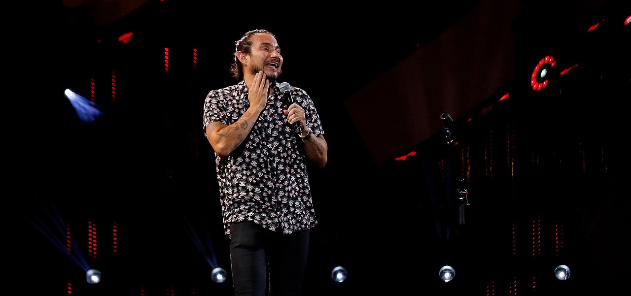 Felipe Avello en Teletón