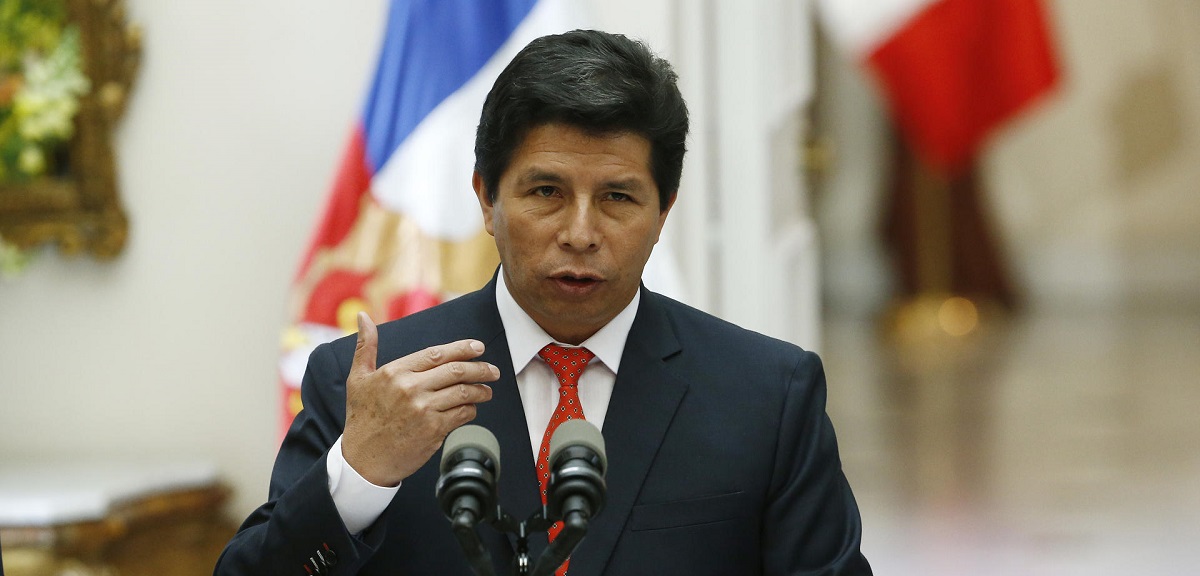 Presidente de Perú fue destituido y detenido