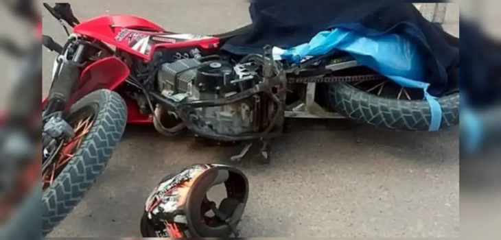 argentino muere asfixiado moto bandera