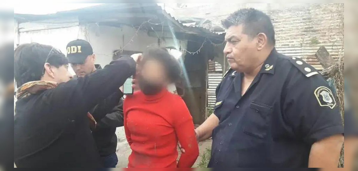 Condenan a mujer que prendió fuego a una mamá y su hijo de un año en Argentina