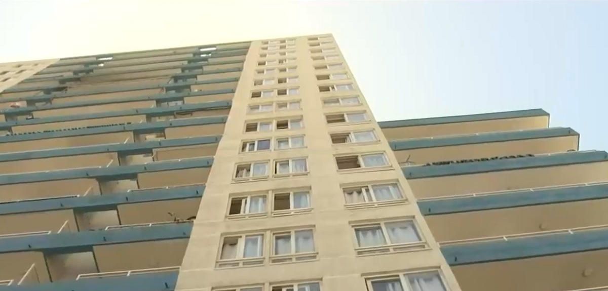 ¿Descuido de los papás? La teoría de vecinos en caso de niña de 3 años que cayó desde el piso 14