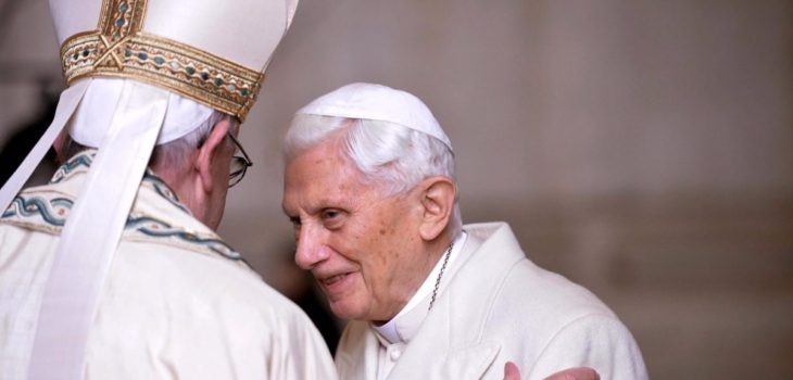 Murió Benedicto XVI: 4 escándalos de su papado que culminaron en su histórica renuncia