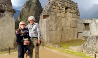 Pareja de adultos mayores chilenos con enfermedades crónicas está atrapada en Machu Picchu