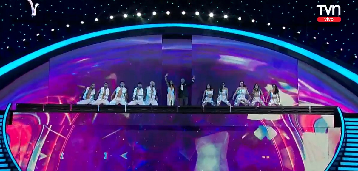 María Luisa Godoy apostó por elegante look en segunda noche del Festival de Viña