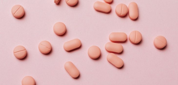 ¿La exposición a estrógenos, como los de la píldora, a lo largo de la vida afecta riesgo de ictus?