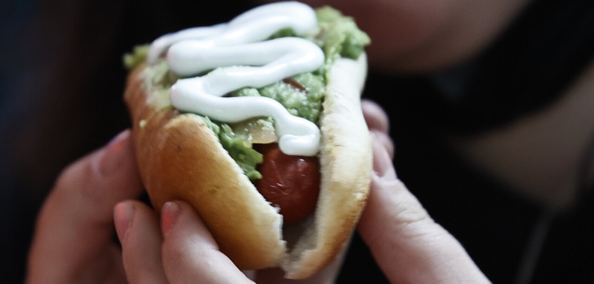 Mujer de 76 años murió tras asfixiarse con un completo en San Antonio: 