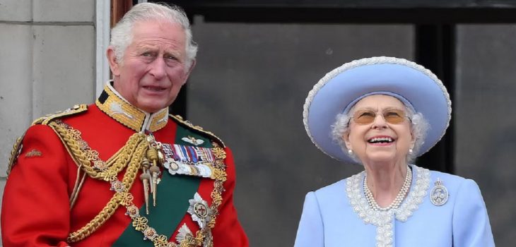 Los cuatro invitados a la coronación de Carlos III que presenciaron la llegada al trono de Isabel II