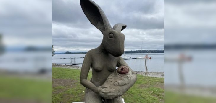 escultura conejo Puerto Varas