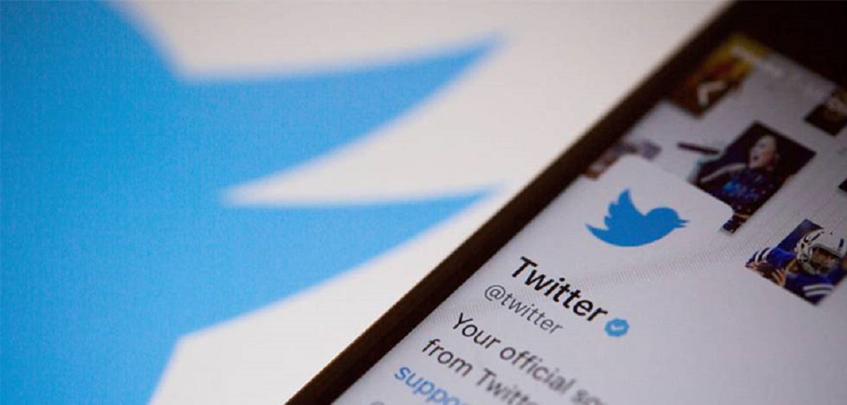 A nosotros también: el motivo por el que Twitter retiró las marcas de verificación de las cuentas