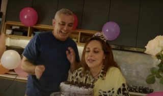 Viñuela celebró el cumpleaños de María Vilches, Nené: saludo de hijo del animador la emocionó