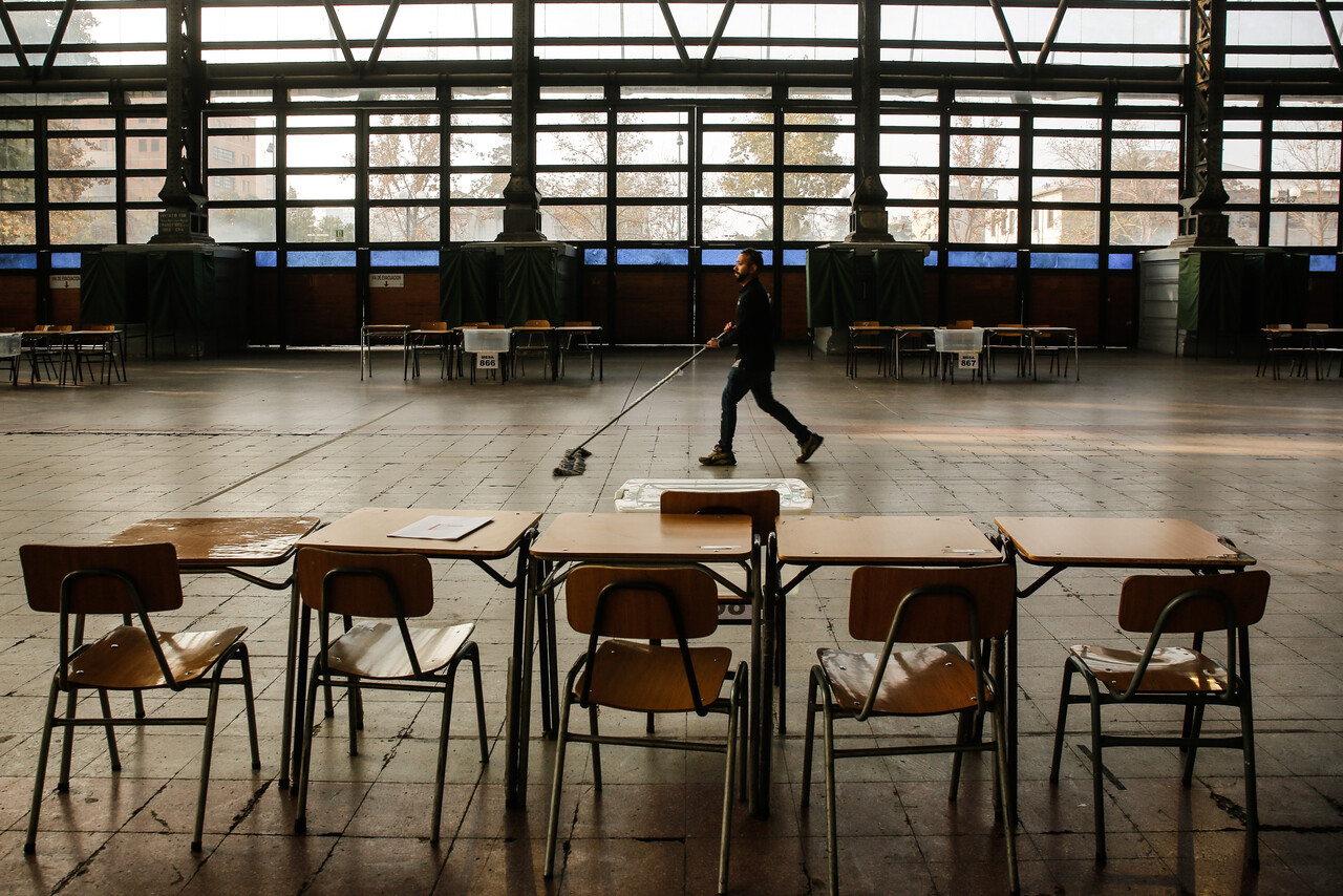 Detienen joven por negarse a ser vocal de mesa en Coronel