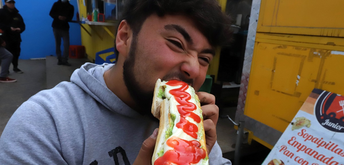 Día del Completo 2023: las mejores ofertas para la celebración del sabroso plato chileno